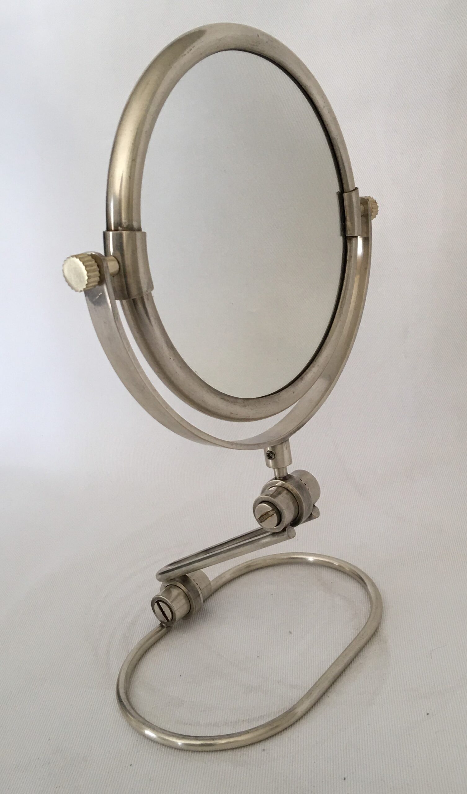 mirror table zig zag magnifying2 (2)